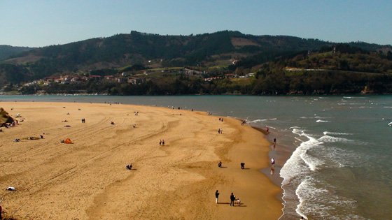 Resultado de imagen de playa  de mundaka pais vasco